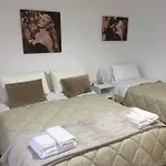 La Dolce Bed & Breakfast